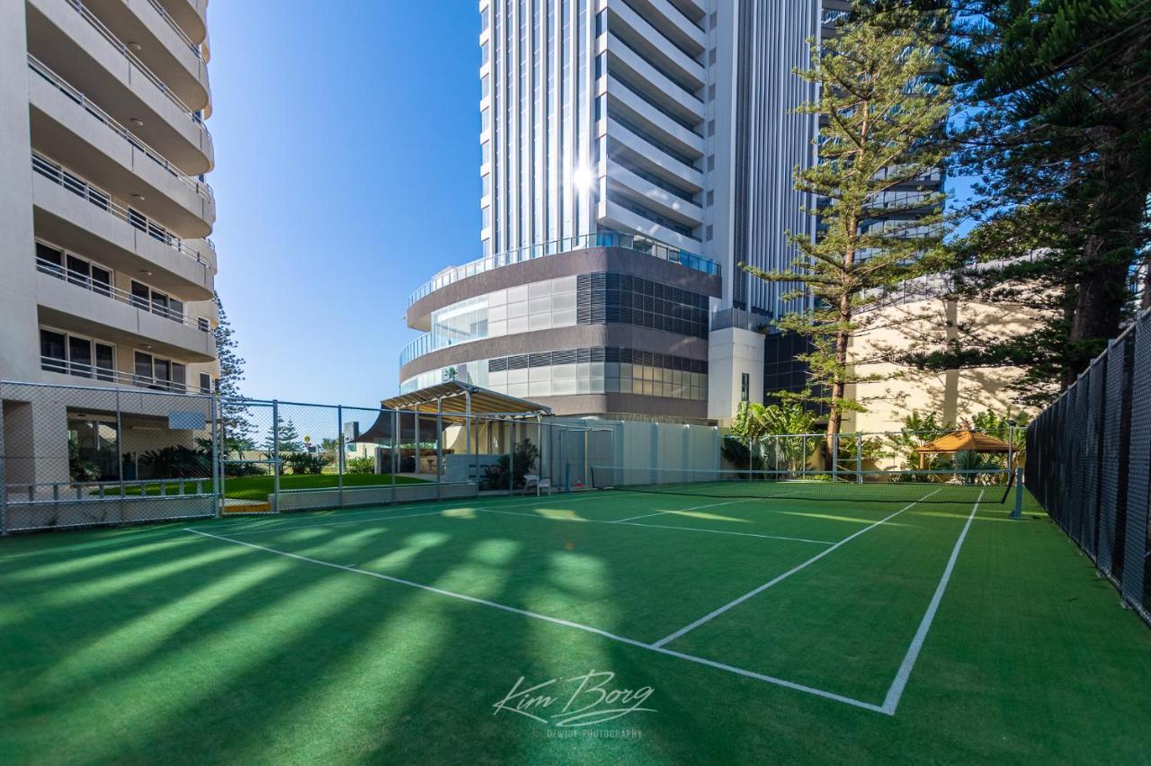 Zenith Ocean Front Apartments Gold Coast Extérieur photo