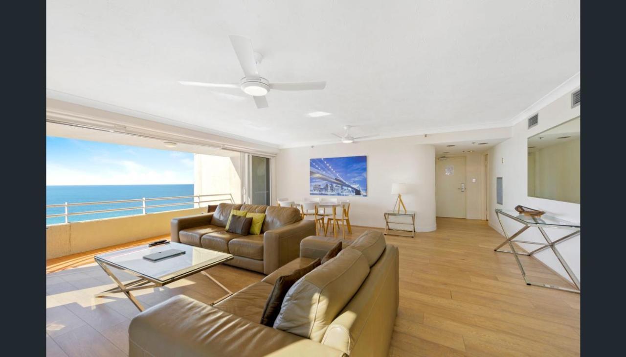 Zenith Ocean Front Apartments Gold Coast Extérieur photo