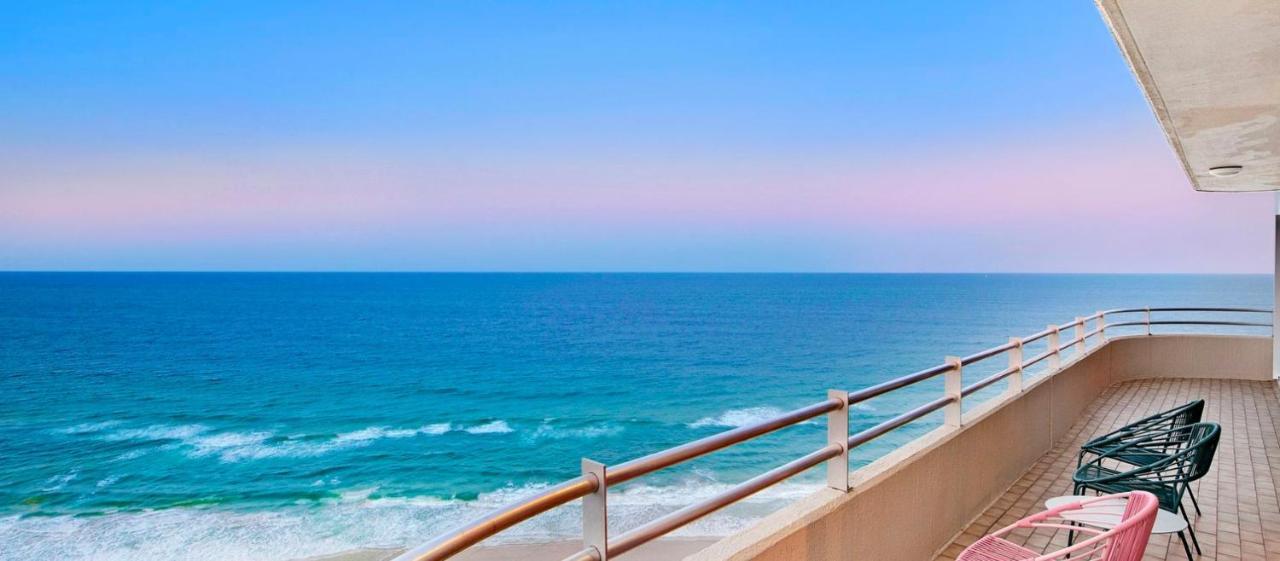 Zenith Ocean Front Apartments Gold Coast Extérieur photo
