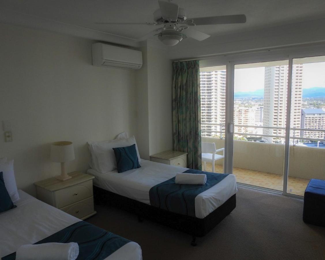 Zenith Ocean Front Apartments Gold Coast Extérieur photo