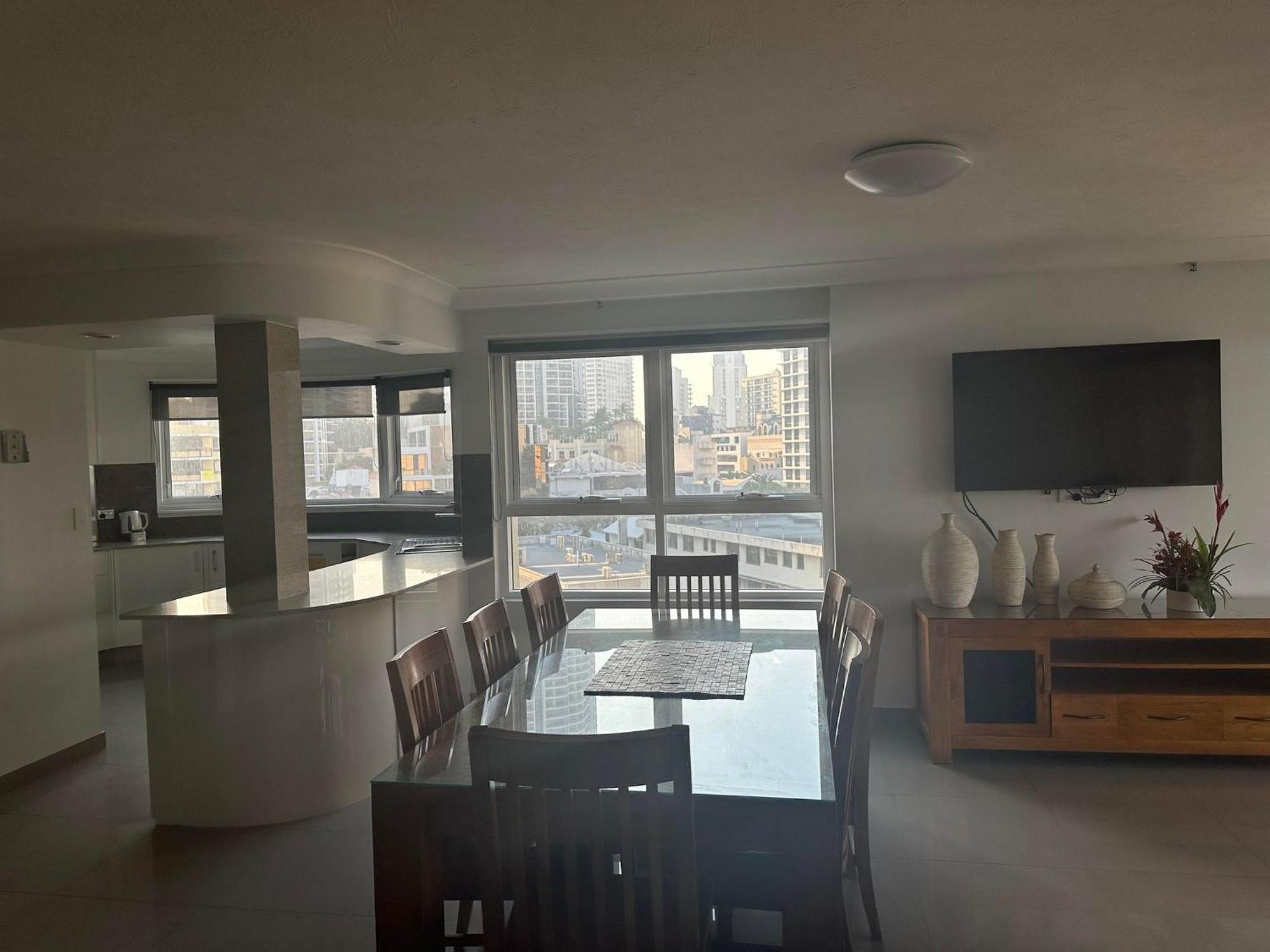 Zenith Ocean Front Apartments Gold Coast Extérieur photo