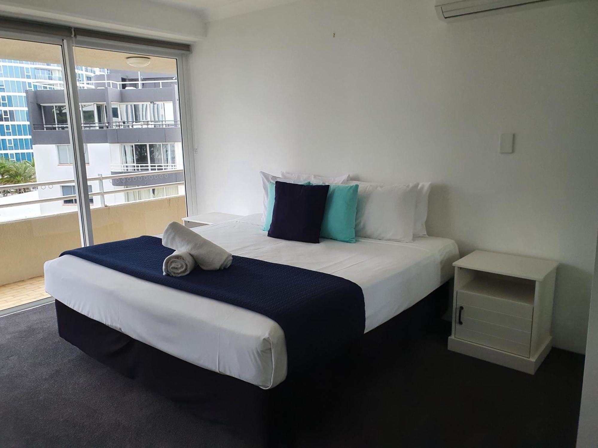 Zenith Ocean Front Apartments Gold Coast Extérieur photo