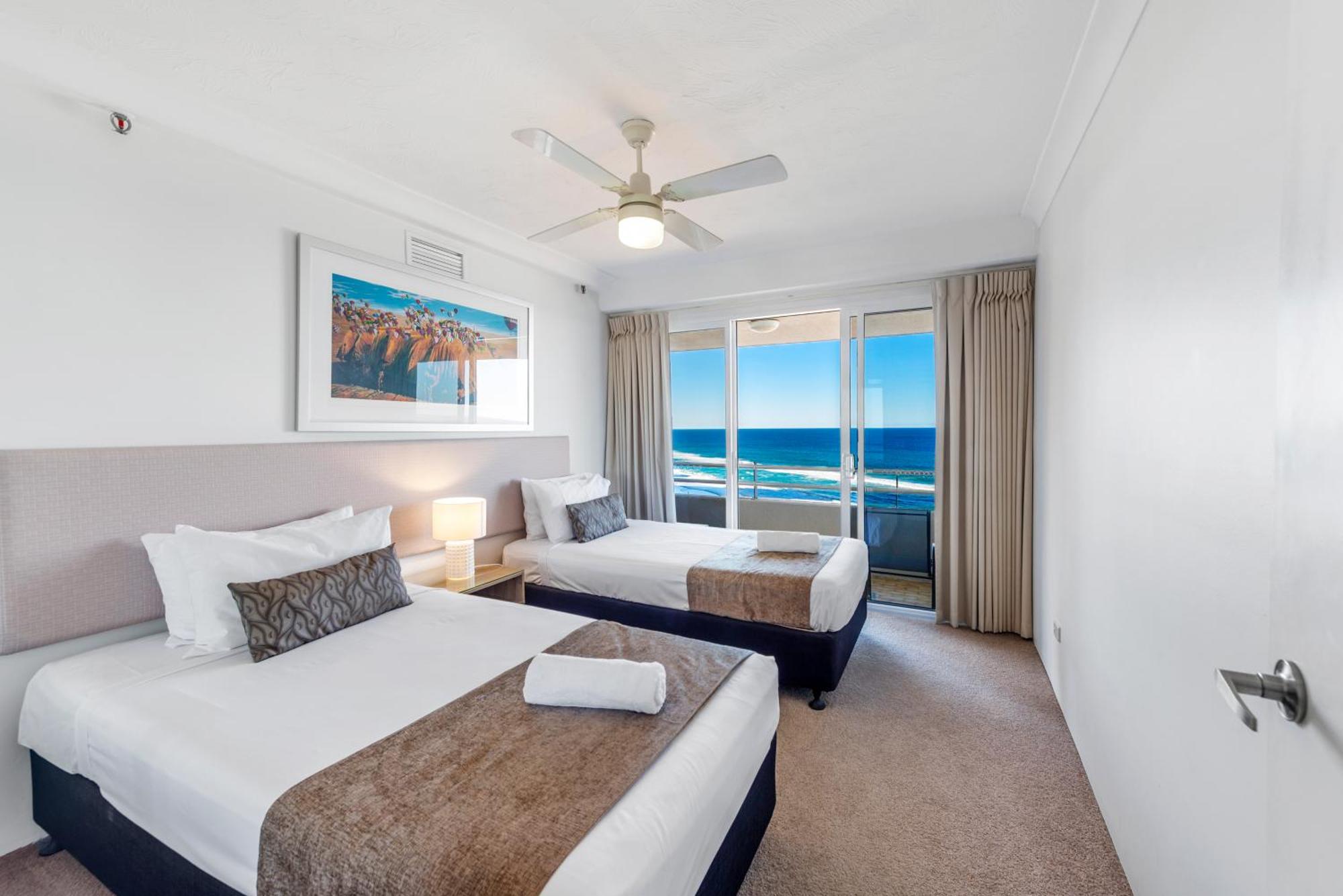 Zenith Ocean Front Apartments Gold Coast Extérieur photo