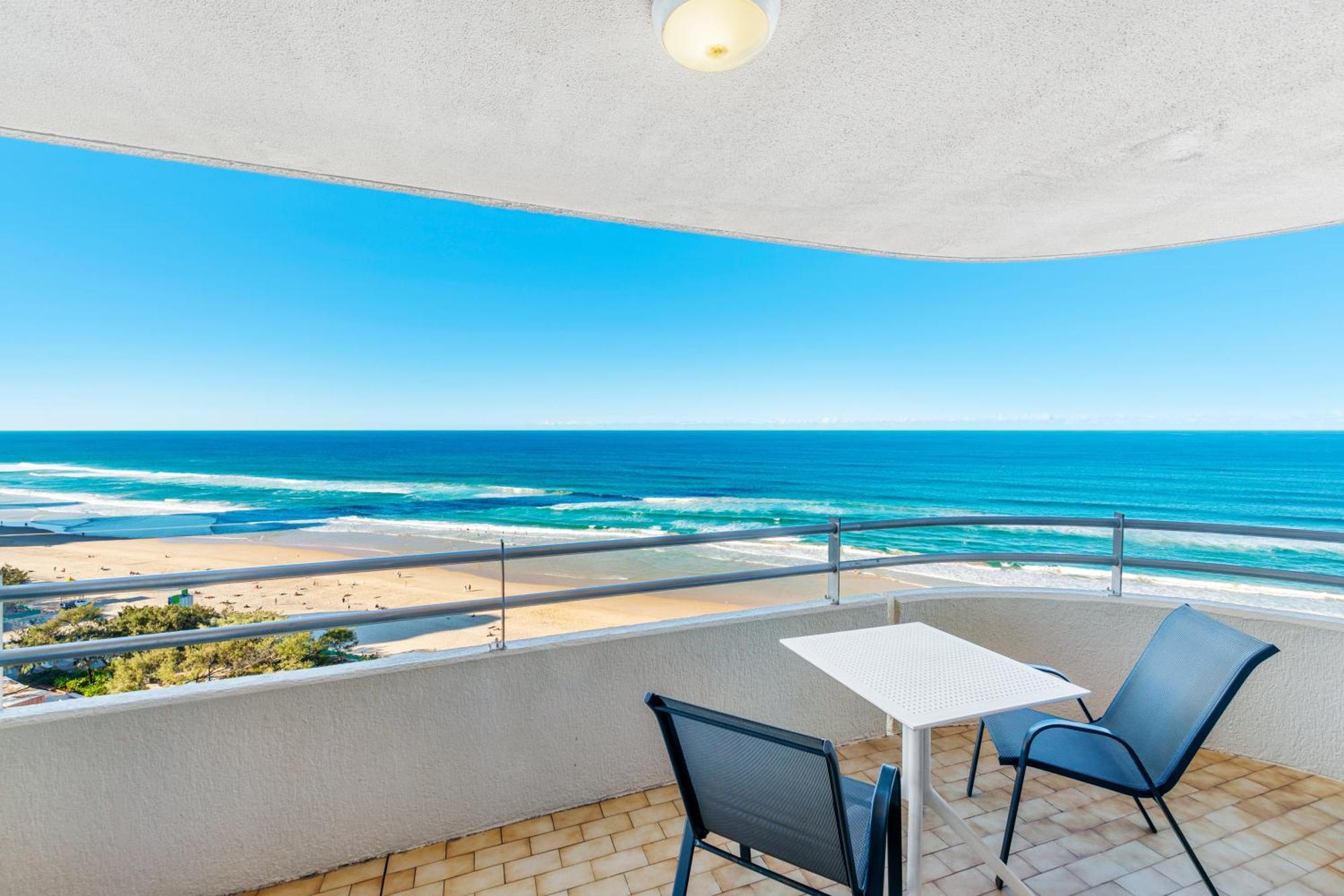 Zenith Ocean Front Apartments Gold Coast Extérieur photo